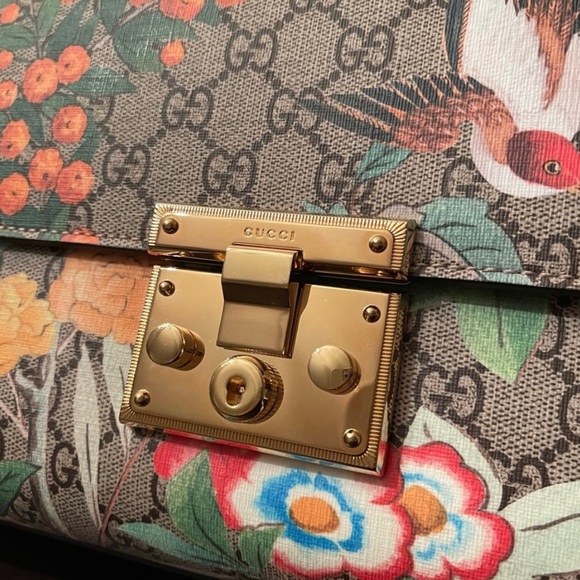 Gucci Large Padlock Should Bag - Picture 5 of 9